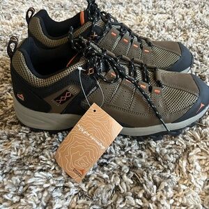 Trailblazer Men's Athletic Shoes - Black and Brown